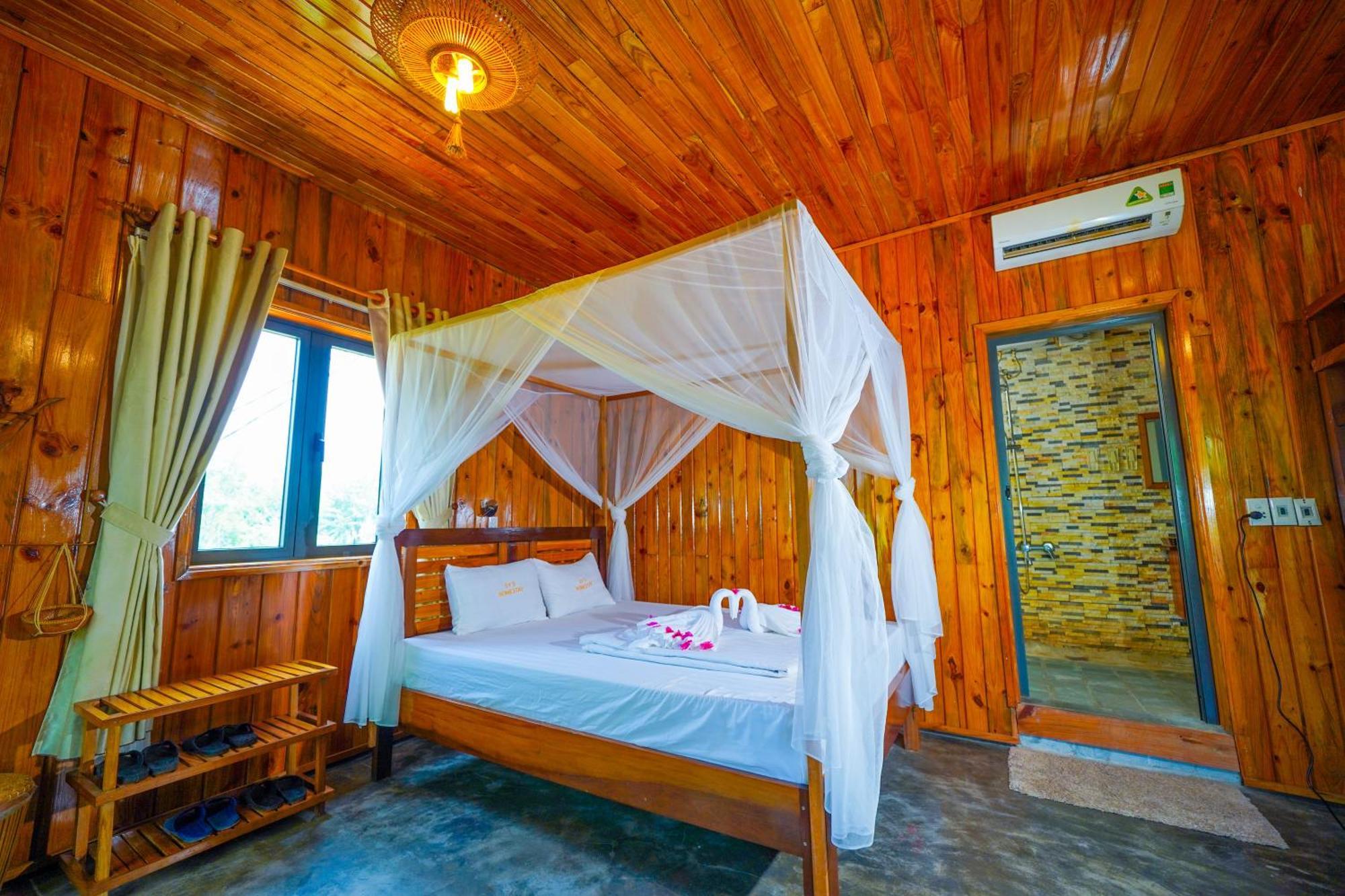 Jungle Boss Travel Lodge Phong Nha Exteriér fotografie